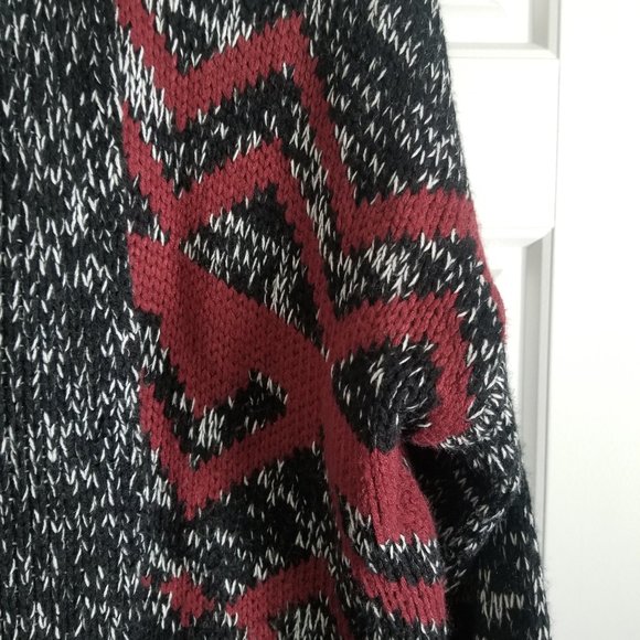Great cardigan with Southwest design - Picture 3 of 5